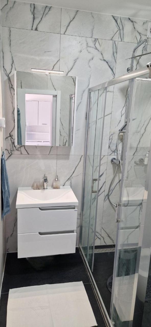 Apartmani Relaxsea Privlaka  Luaran gambar